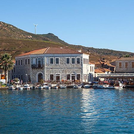 La Petra Hotel Izmir Bagian luar foto