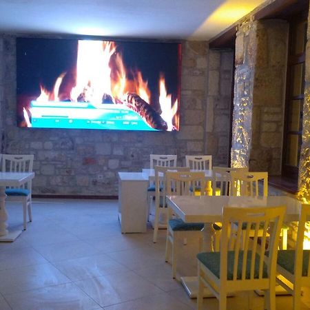 La Petra Hotel Izmir Bagian luar foto