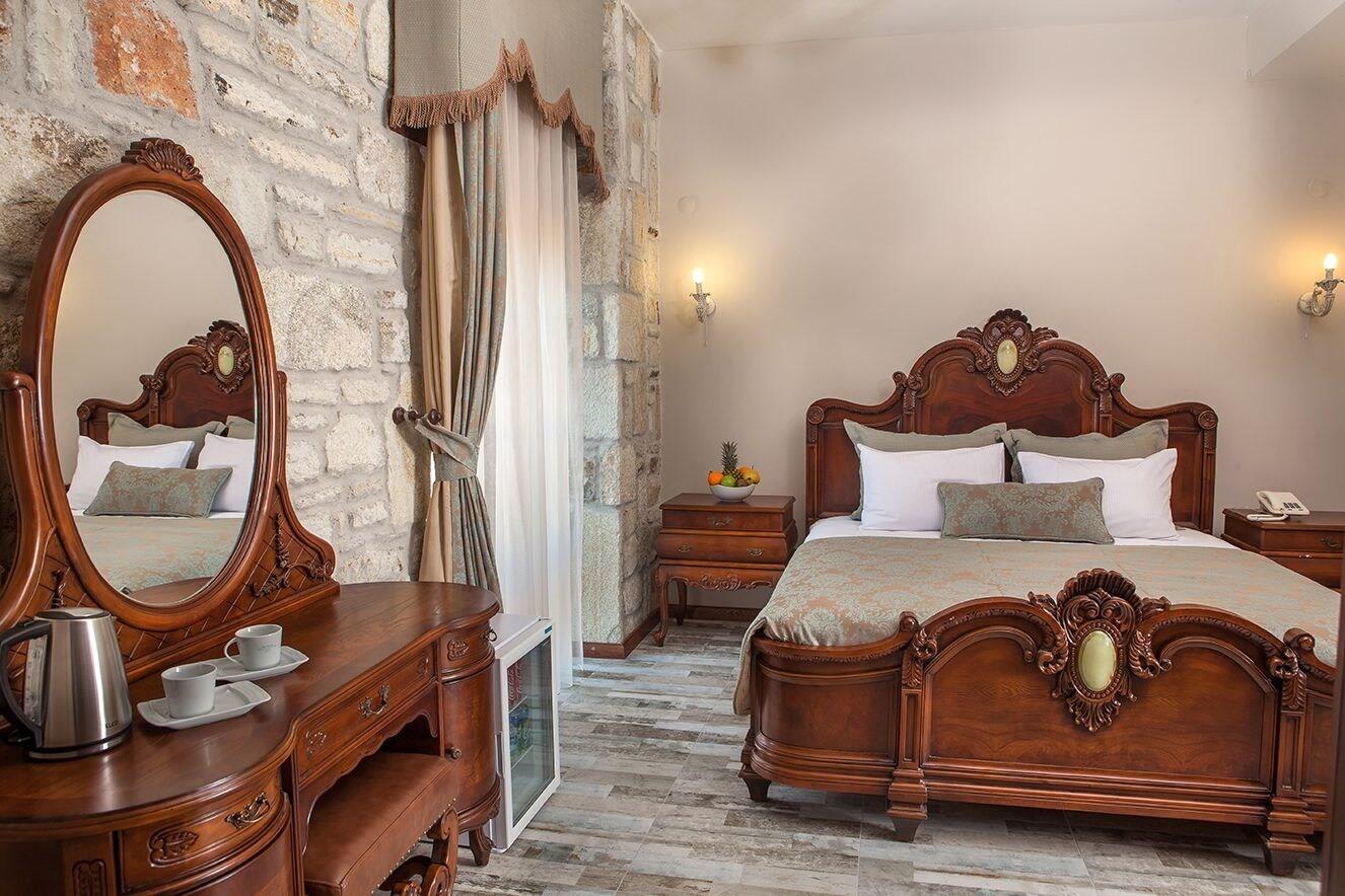 La Petra Hotel Izmir Bagian luar foto