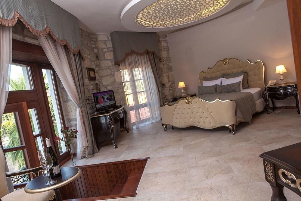 La Petra Hotel Izmir Bagian luar foto
