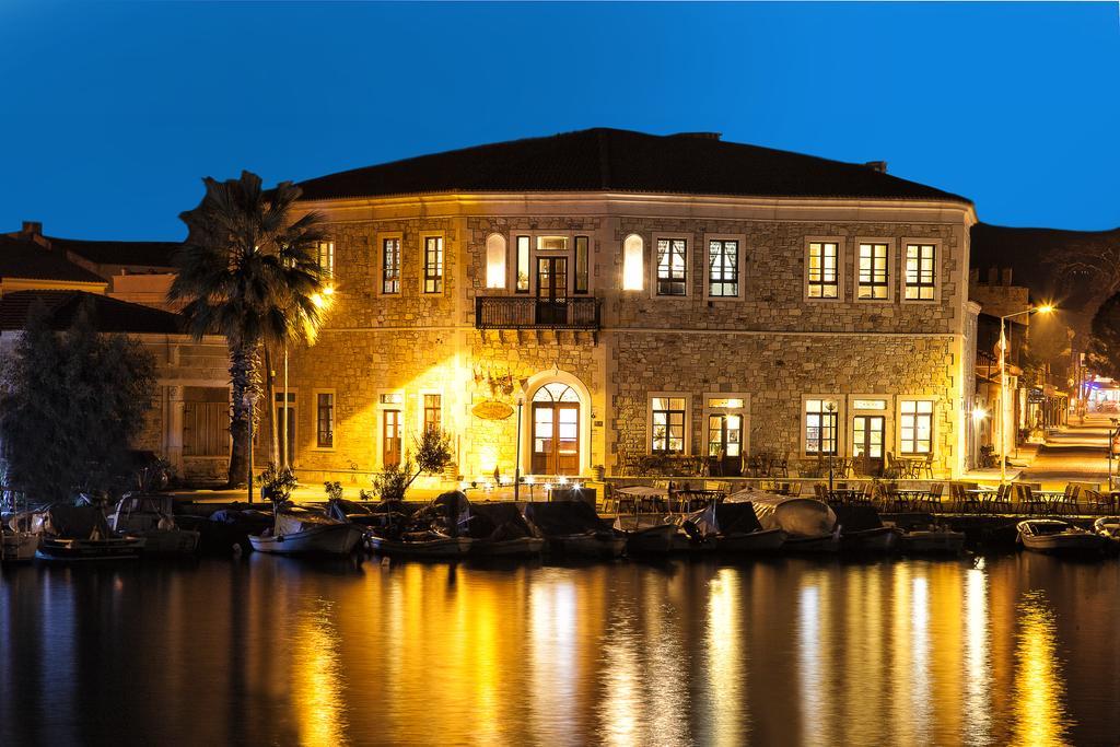 La Petra Hotel Izmir Bagian luar foto