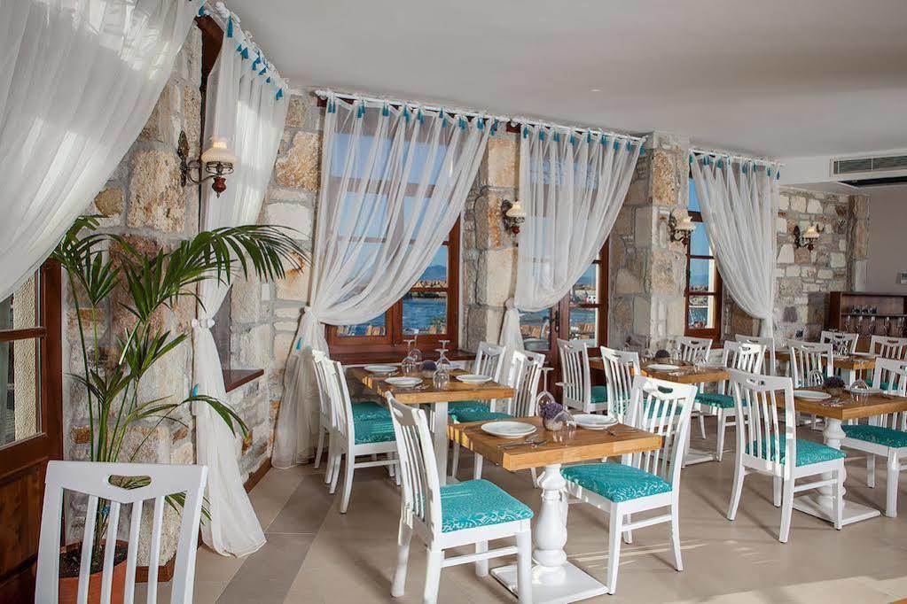 La Petra Hotel Izmir Bagian luar foto